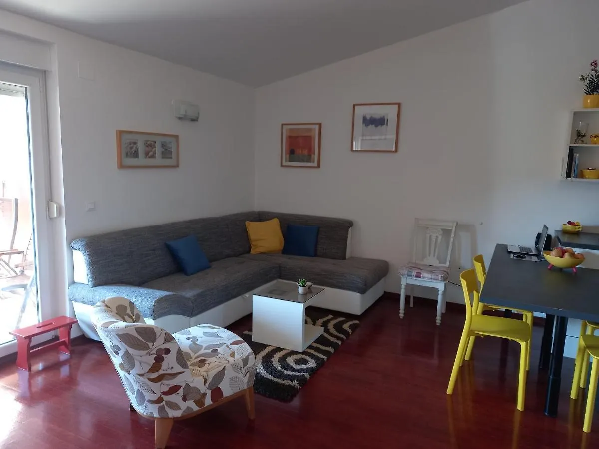 Апартаменты Apartman Silva Биоград-на-Мору