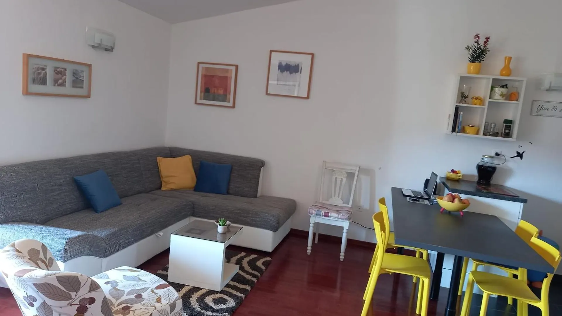 Апартаменты Apartman Silva Биоград-на-Мору